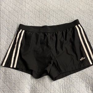 Athletic shorts